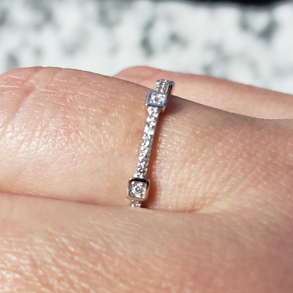 925 Silver Stackable Cubic Zirconia Band - Picture 5 of 8